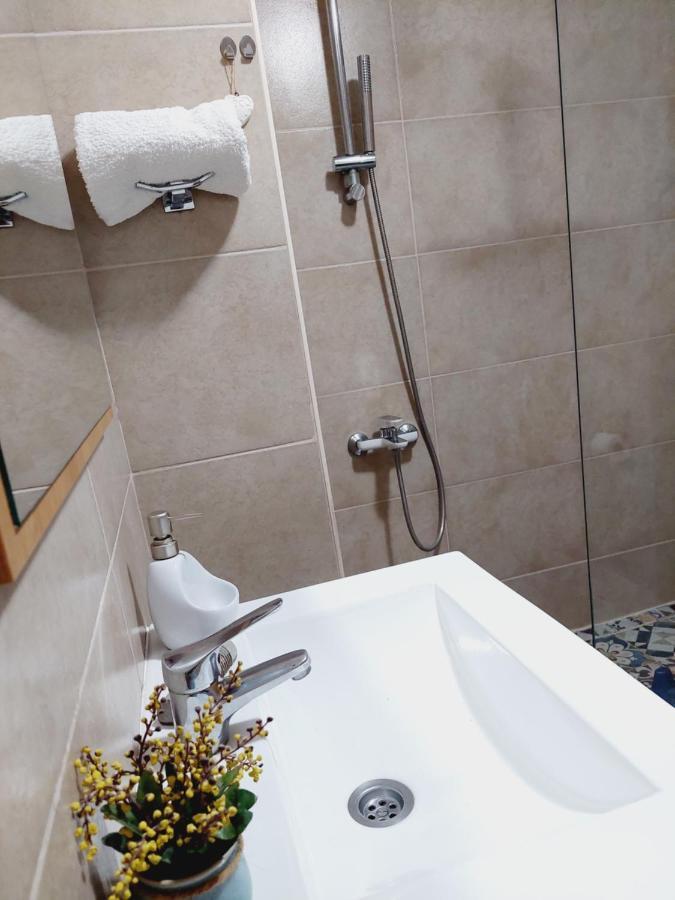 Aska Apartment Бар Экстерьер фото